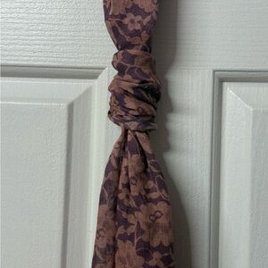 New | Rare! Original VELA Mauve Lace Printed Woven Modal Scarf/Hijab